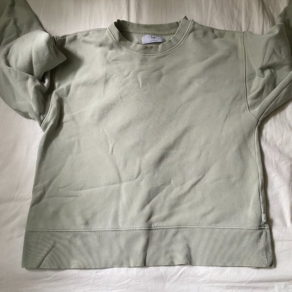 Aritzia Light Green Sweatshirt Sz 1 Crew Neck - Picture 3 of 8